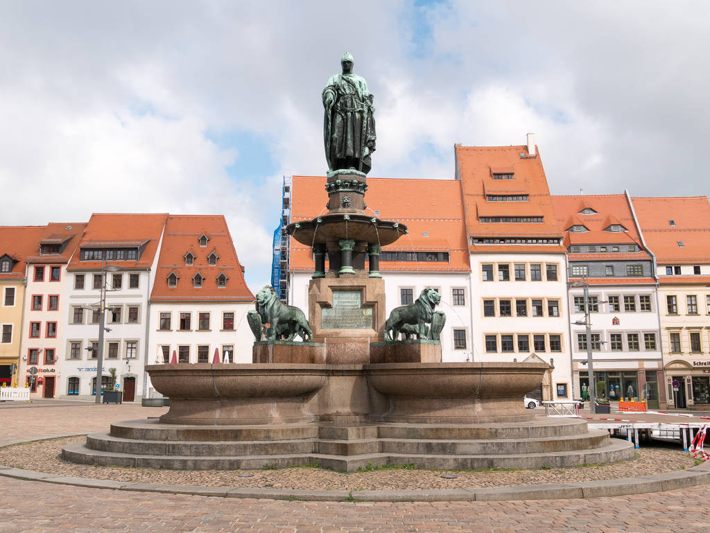Brunnendenkmal Otto der Reiche